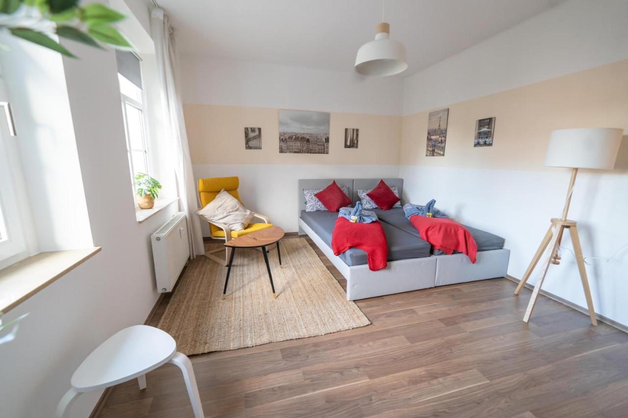 شقة Fullhouse - Zwickau - L12 - 2 Single Beds - Nespresso - Smarttv المظهر الخارجي الصورة