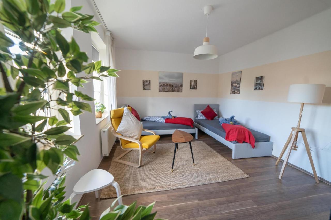 شقة Fullhouse - Zwickau - L12 - 2 Single Beds - Nespresso - Smarttv المظهر الخارجي الصورة
